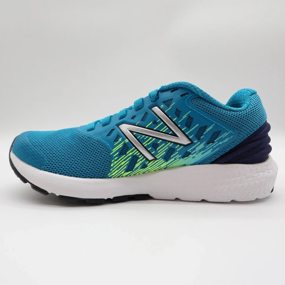 New Balance FuelCore Urge Running Shoes Kids 13.5 Blue Mesh YPURGOH Sneaker